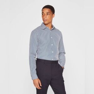 #152 CLUB MONACO SZ S P 18.5” L 27”